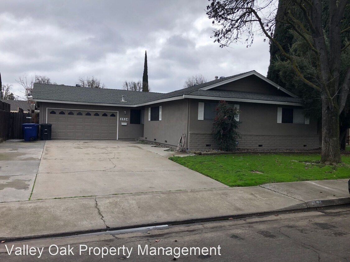 Primary Photo - 3 br, 2 bath House - 2524 Surrey Avenue