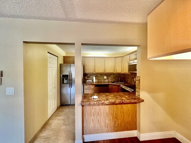 Building Photo - 436 Pine Glen Ln