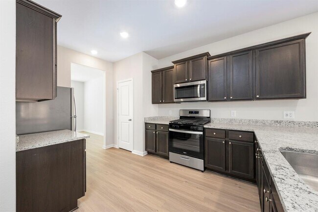 Building Photo - 15515 Caramel Spgs Dr