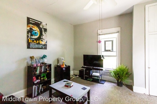Foto del edificio - 801-803 W Riverside Ave