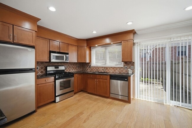 Foto del edificio - 1155 Dickinson St