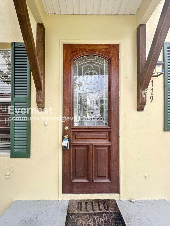 Foto del edificio - 119 Key Haven Ct