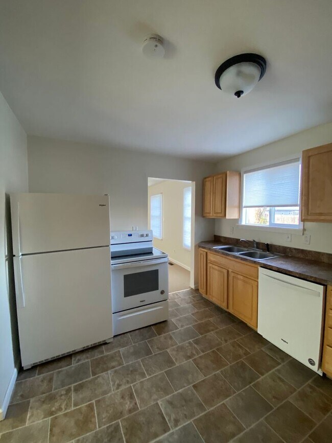 Foto del edificio - 3 br, 1 bath House - 2922 S 4th Street