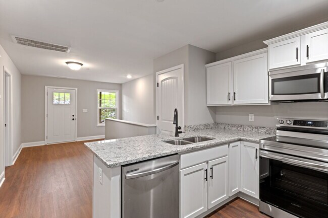 Foto del edificio - 2645 UNIT B Bell St