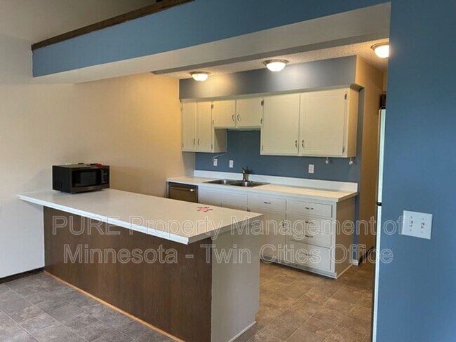 Foto del edificio - 14317 Fairway Dr