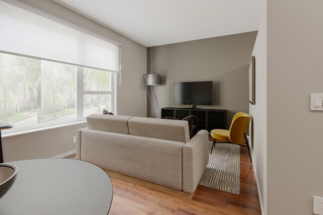 Foto del edificio - 2690 152nd Ave NE