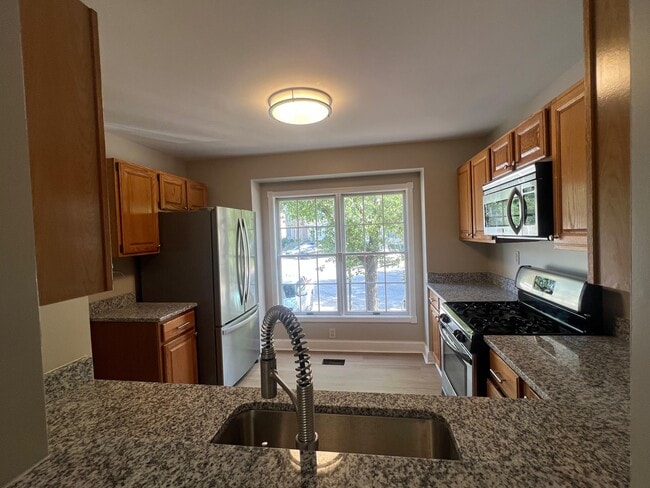 Building Photo - 12451 Turtle Dove Pl