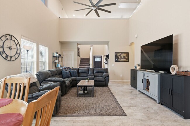 Building Photo - New 3-bed 3-bath home available in Monte Viejo Community! Move in August!