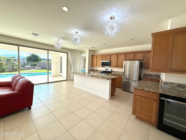 Foto del edificio - 11320 N Northfield St