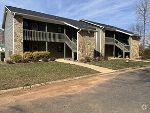 Building Photo - 593 Star Light Dr
