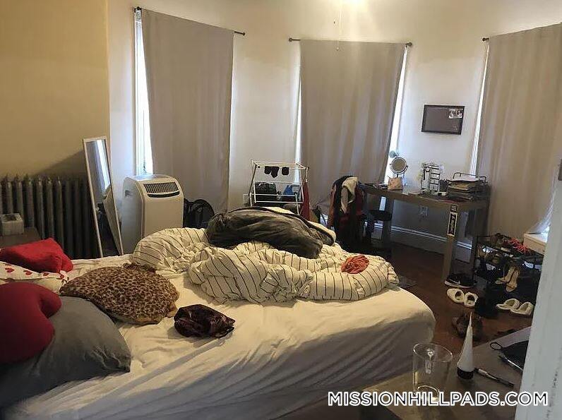 Foto principal - 1526 Tremont St
