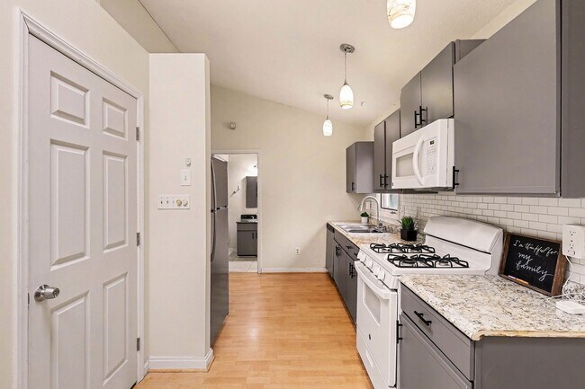 Foto del edificio - 205 Spring St