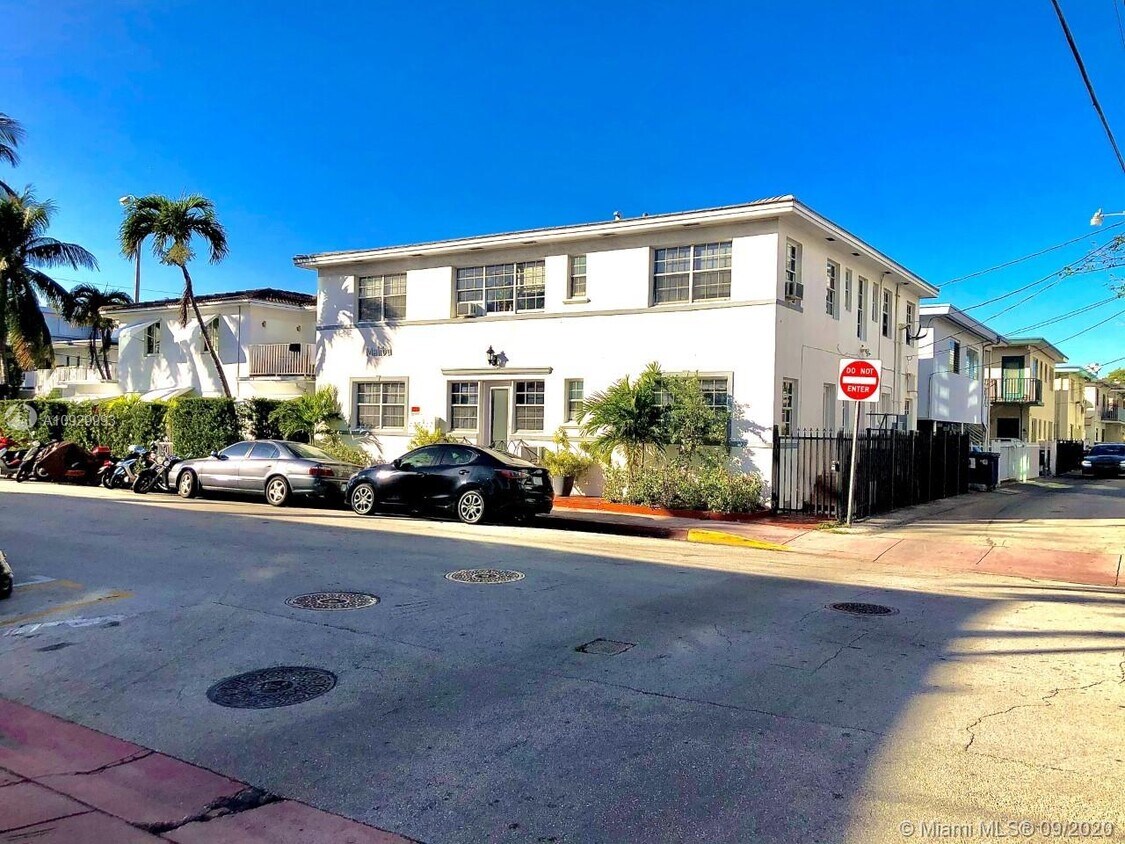 Primary Photo - 235-277 77th St