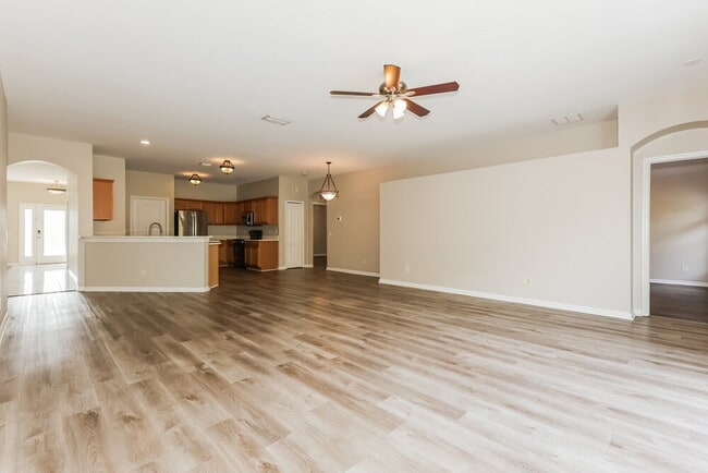 Foto del edificio - 10445 Meadow Spring Dr