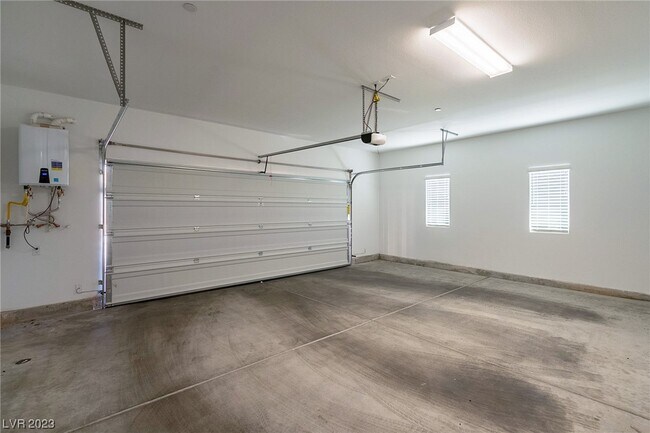 Building Photo - 845 Pantara Pl