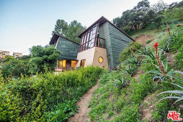 Building Photo - 8661 Nash Dr