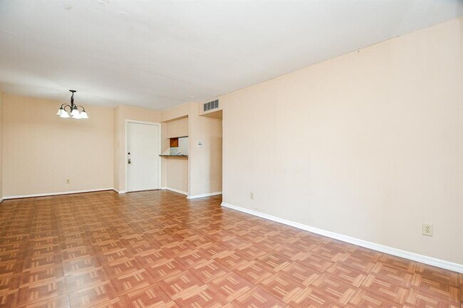 Building Photo - 8417 Hearth Dr