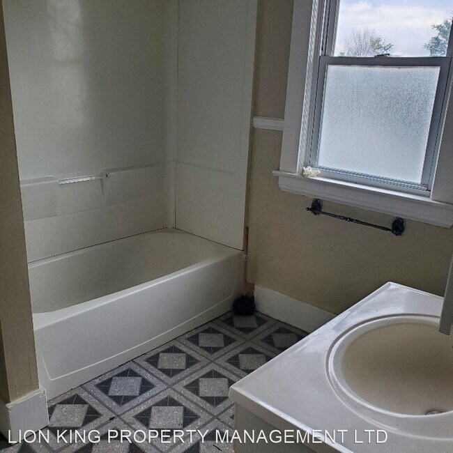 Foto del edificio - 3 br, 1 bath House - 2039 E. 31ST ST