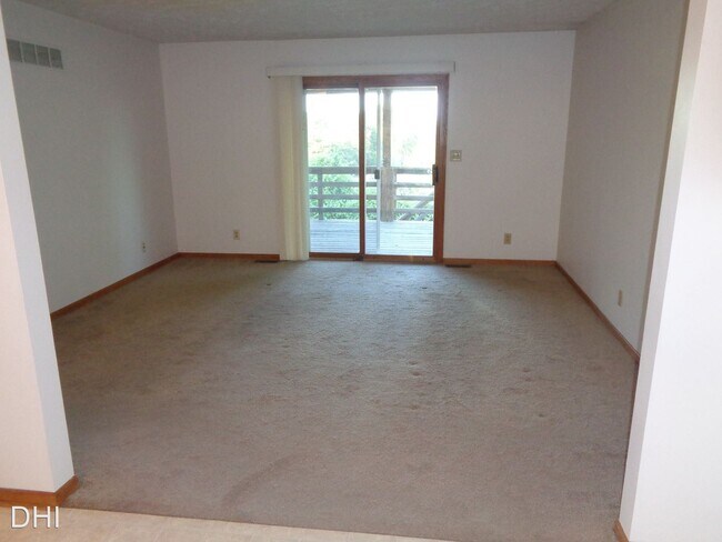 Foto del edificio - 3 br, 3 bath House - 5516 Ezekiel
