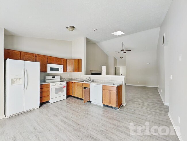 Building Photo - 512 Polaris Dr