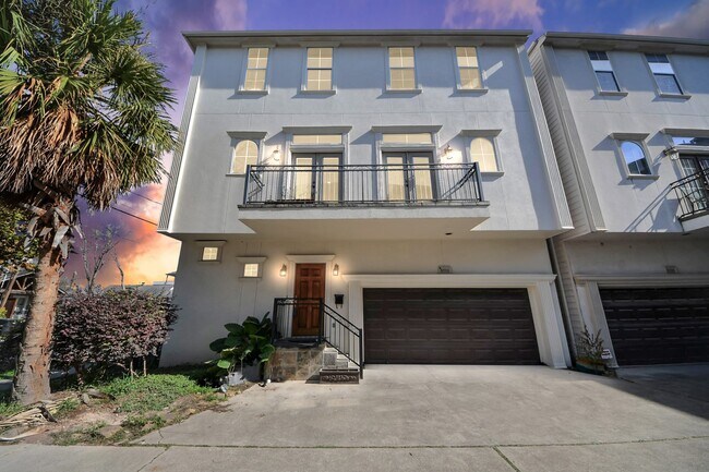 Foto del edificio - 5711 Kiam St