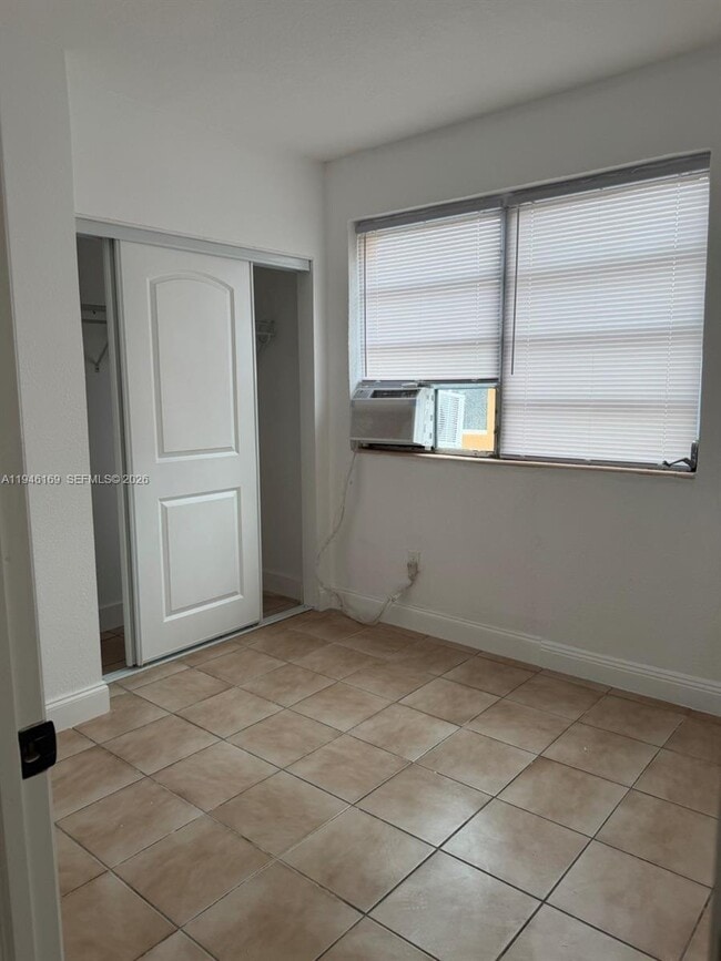 Foto del edificio - 219 SW 21st Ave