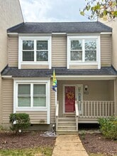 Building Photo - 10007 Bellona Ct