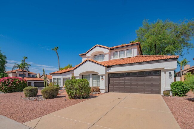 Building Photo - Welcome to this fully furnished short term...