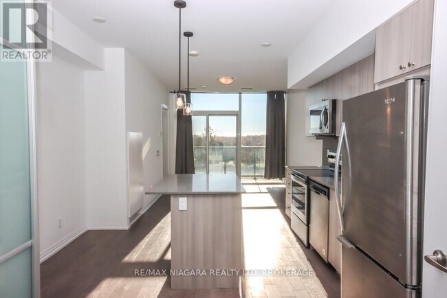 Building Photo - 7711 Green Vista Gate