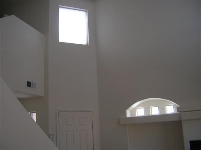 Building Photo - 7123 Calle Alegria NE