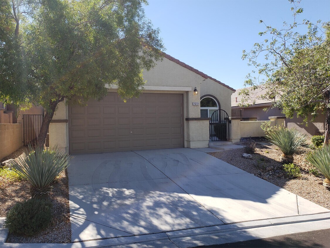 2691 Lochleven Way, Henderson, NV 89044 House Rental in Henderson, NV