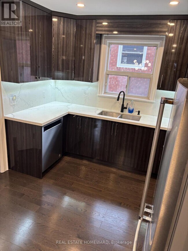 Photo du bâtiment - 95 Glendonwynne Rd