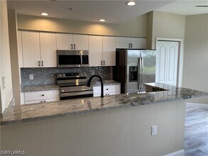 Building Photo - 3780 Sawgrass Way
