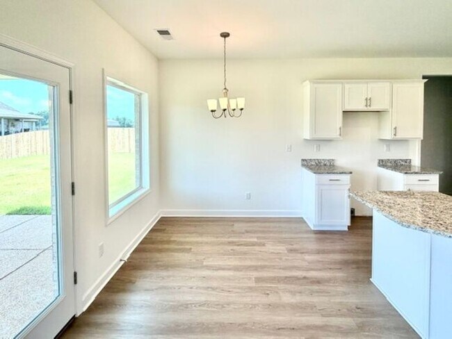Foto del edificio - Now Leasing a Brand New 4-Bedroom 2.5 Bath Home In Somerville