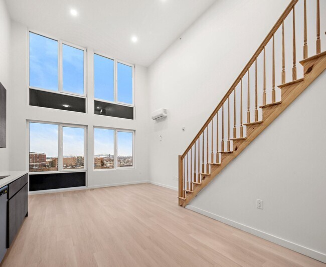 Foto del edificio - 1 Mallory Ave