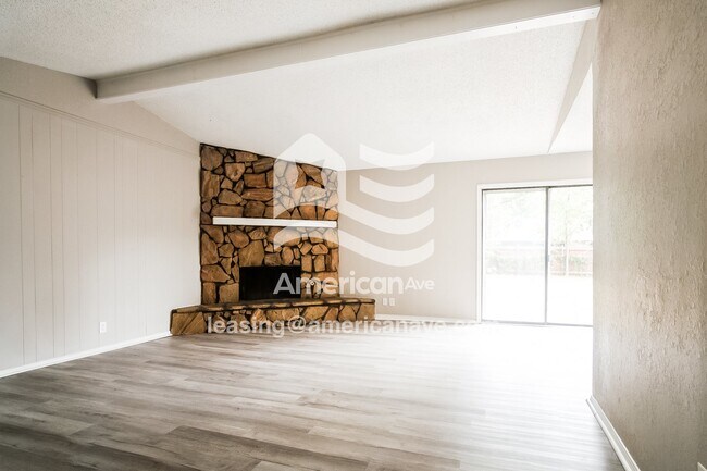 Foto del edificio - 2433 S 139th E Ave