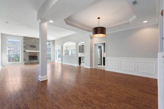 Building Photo - 12734 Sailpointe Ln