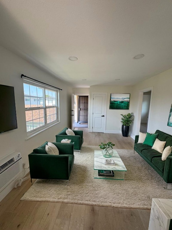 Photo - 9661 Maureen Dr (Garden Grove, CA)