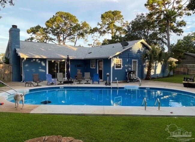 Foto del edificio - 2644 Venetian Way