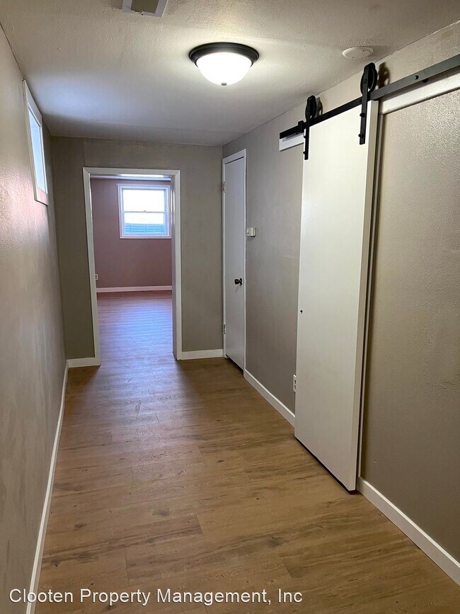 Building Photo - 5 br, 2 bath House - 1908 N. 14th Street