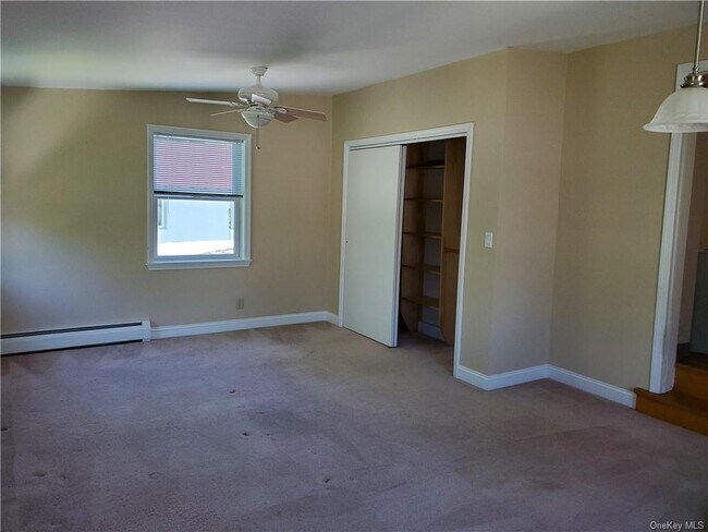 Building Photo - 186 Dobbs Ferry Rd