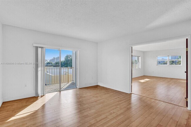 Building Photo - 1540 Meridian Ave