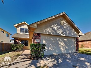 Building Photo - 9027 Farm Ridge Ln