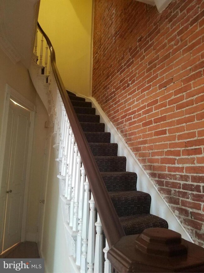 Foto del edificio - 1416 Rhode Island Ave NW