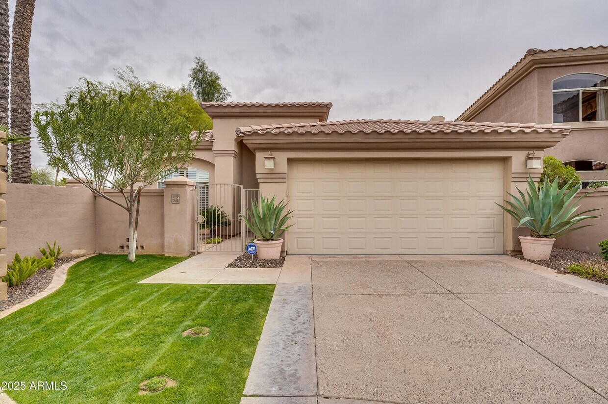 Foto principal - 10193 E Bayview Dr