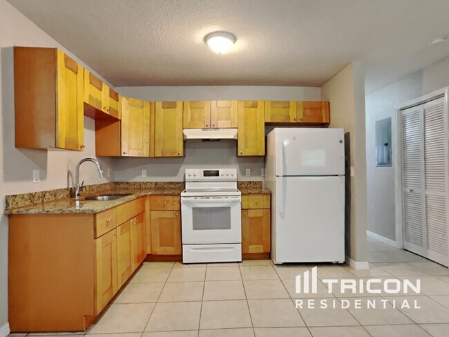 Foto del edificio - 2015 Sidney Street Clearwater FL