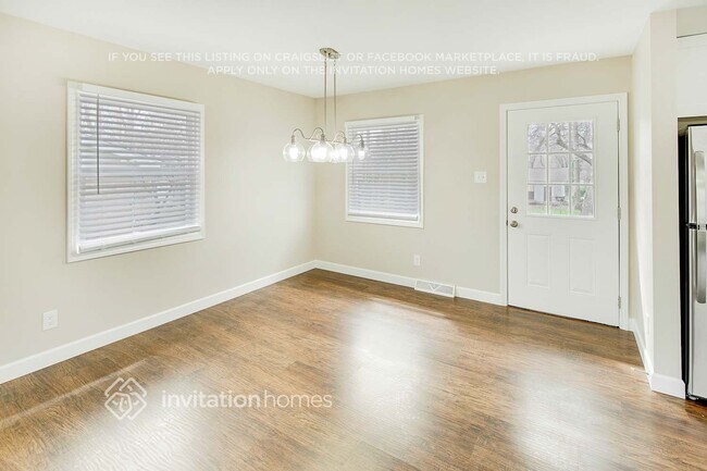 Foto del edificio - 4240 Winedale Ln