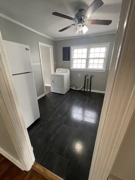 Foto del edificio - 637 Cleveland St