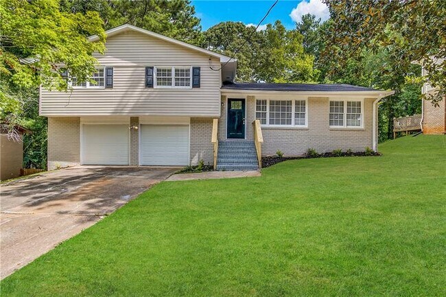 Building Photo - 820 San Miguel Dr