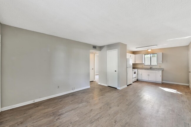 Building Photo - 5324 Westchase Ct